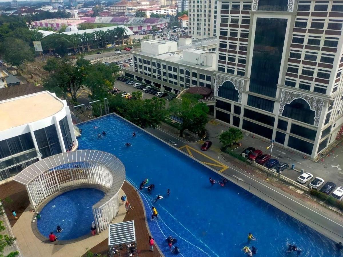 Jsadli Suite Troika Residence Kota Bharu Buitenkant foto