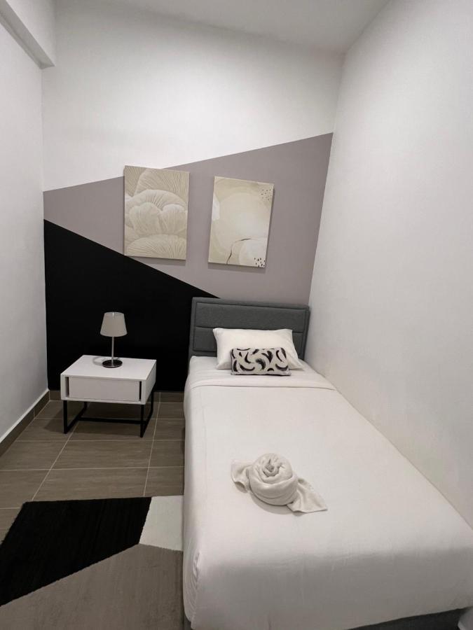 Jsadli Suite Troika Residence Kota Bharu Buitenkant foto